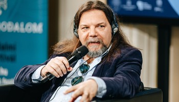 Matteo Strukul: „Mikor írok, azokról a nőkről beszélek, akikre ma már nem is emlékszünk" 