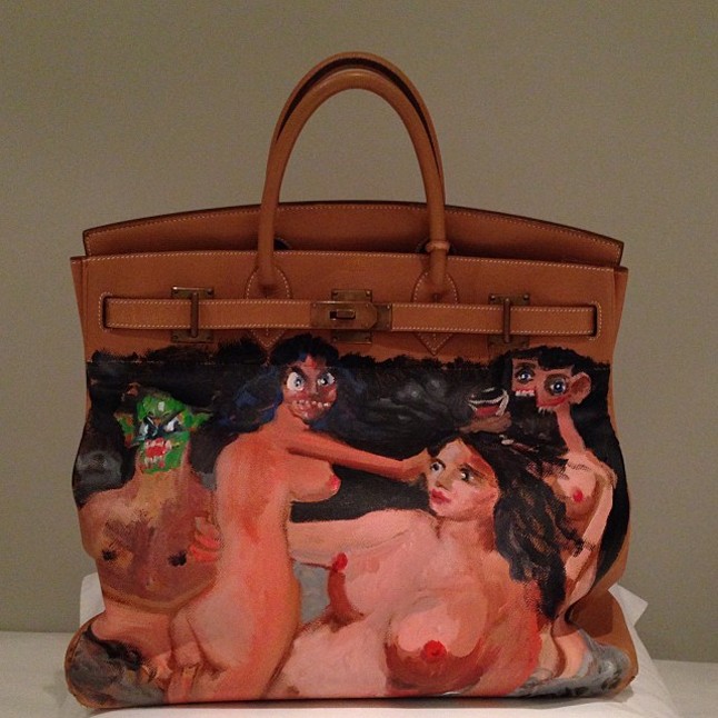 Kim Kardashian Kanye Westtől egy kézzel megfestett Birkint kapott. Hogy tetszik?