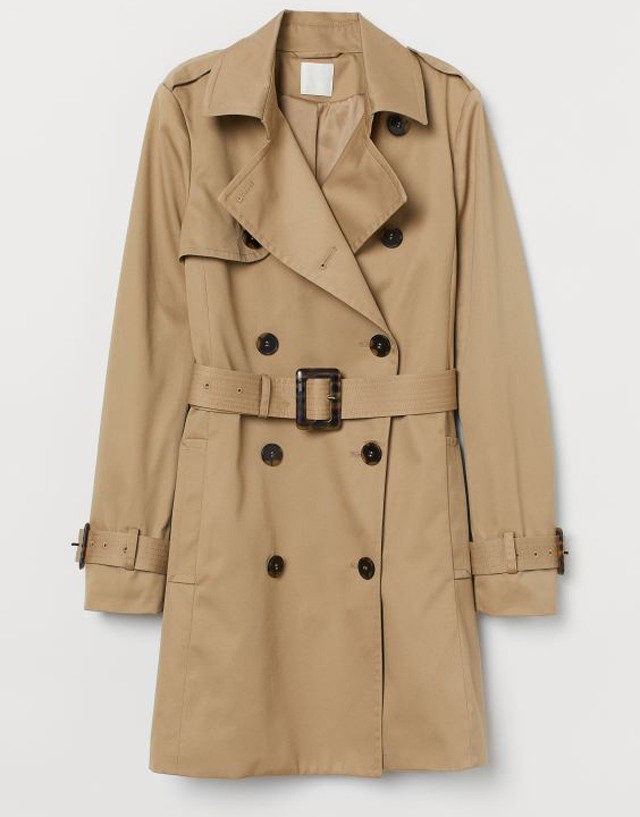 Ez a 10 tökéletes alapdarab a gardróbod kötelező eleme