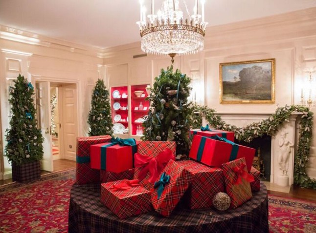 Ezek a legdizájnosabb karácsonyfák idén