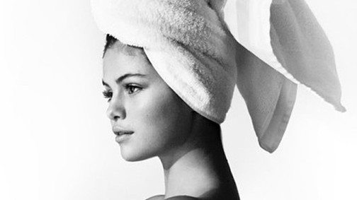 Sztárok csak egy törölközőben - Intim fotók