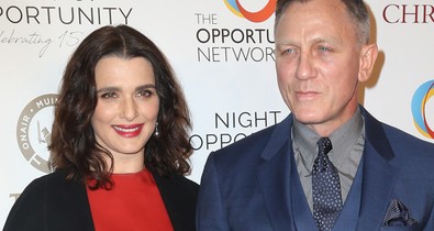 Először mutatta meg kerekedő pocakját a 48 éves Rachel Weisz!