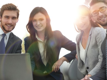 Országos kutatás indul a nők és a férfiak munkahelyi tapasztalatairól