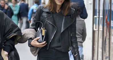 Figyelj Alexa Chung londoni stílusára