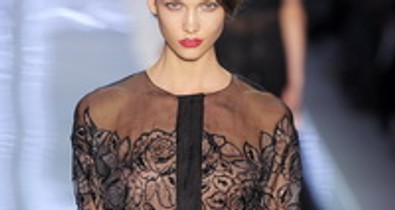 Karlie Kloss feneke zárta a Dior show-t?
