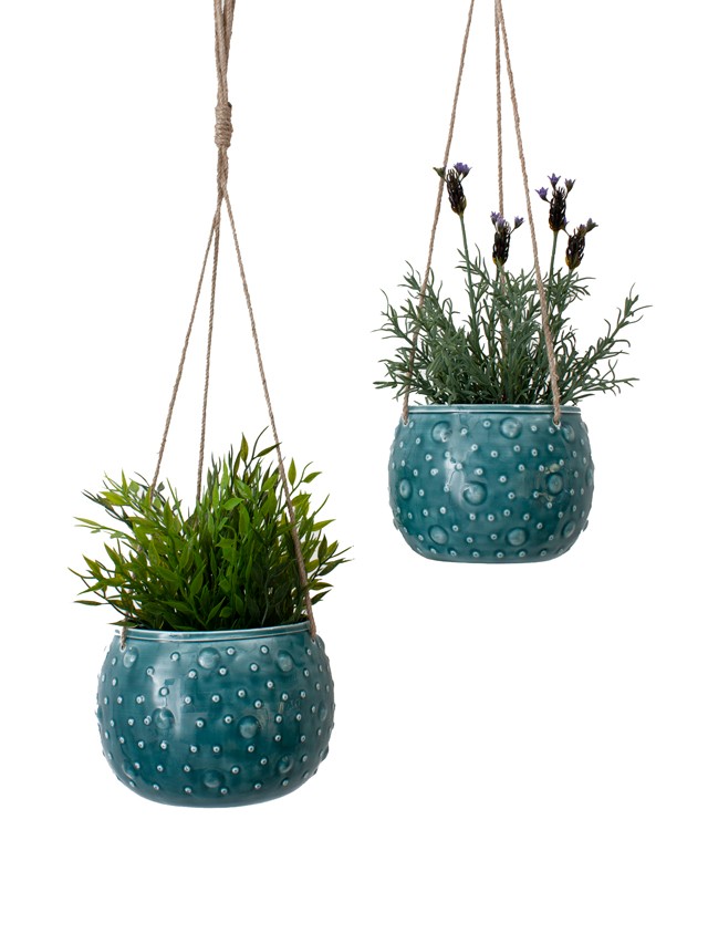 Lógatható kaspó Bohemia 16 euró 