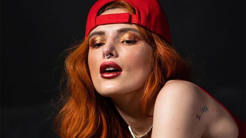 Ennél keményebb rúzsreklámot még nem láttál