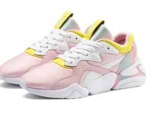 Azonnal ilyet akarunk: Barbie ihlette ezeket a gyönyörű Puma sneakereket