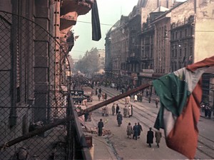 „Szabadság nem nagyon létezett, szegénység annál inkább” - 1956 és a nők  