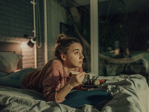 Igen, a filmnézés segíthet a negatív érzelmek feloldásában - szakértő mondja el, hogyan