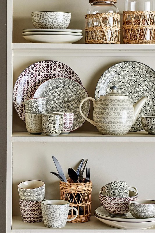 A grandmacore stílus esszenciája a Bonami válogatásában – nosztalgikus hangulat, meleg színek és egyedi darabok, amelyekkel az otthonod igazi lélekkel teli térré válik