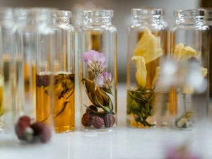 Traumafeldolgozásban is segíthet az illatterápia