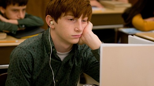 Az elkeseredett gyerek elszökik otthonról: mit tehet a szülő, hogy ne történjen baj?