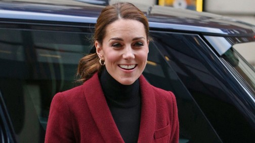 Na-na, micsoda miniszoknyában Kate Middleton!