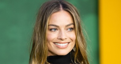 Ilyen érzés Brad Pitt-tel csókolózni Margot Robbie szerint