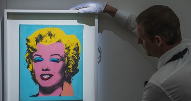 Leesik az állad ettől a sminktől!