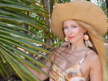 Csillag Zsuzsi a Seychelles-szigetekről mutatja be a hét legjobb szettjeit