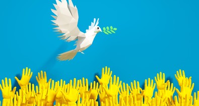 Tízezer euró gyűlt össze a háború elől menekülő családoknak a békegalambok segítségével