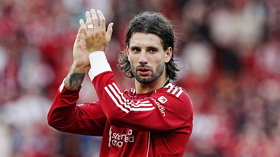 Szoboszlai Dominik a kislányával osztott meg közös fotót