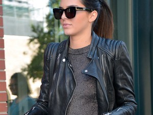 Megtagadja a családját a sztármodell