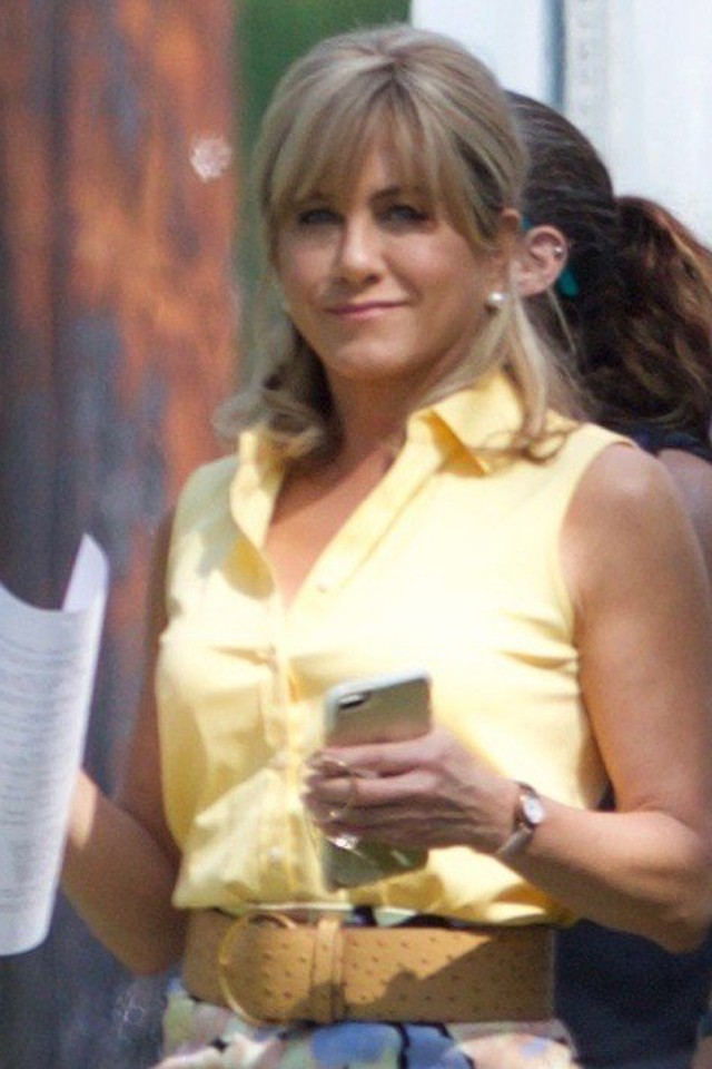 Te jó ég! Jennifer Aniston átlagos városi anyukává változott!
