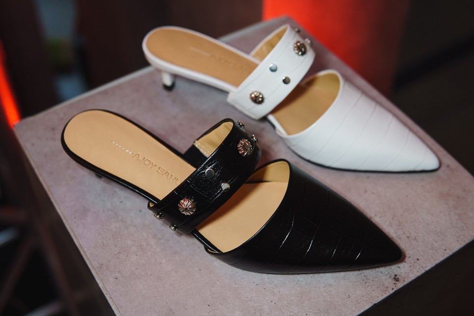 Színkavalkád és csillogás – Ilyen volt a Londoni Divathét