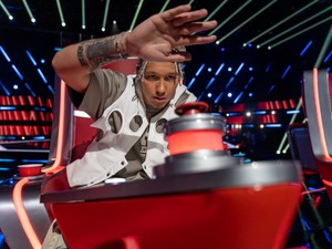 „Mostanra már nem követem el azokat a hibákat, amiket az elején” – Őszintén mesélt Manuel, a The Voice coacha, hogyan változott az élete az X-Faktor óta