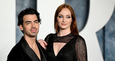 Kiderült, mi lesz Sophie Turner és Joe Jonas gyerekeinek sorsa