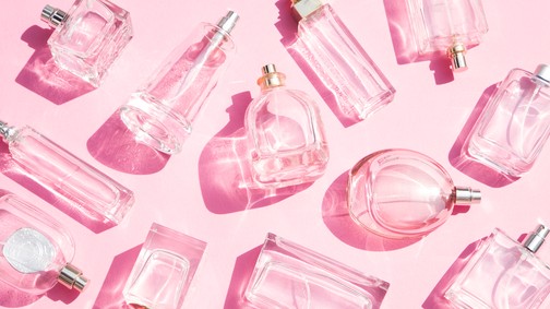 Stresszcsökkentés egy parfümös üvegben: ezek az illatok támogathatják a mentális egészséged