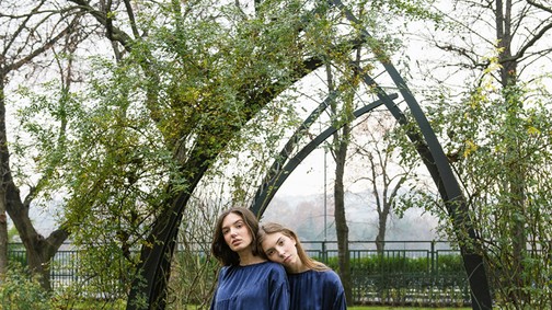 Vetlényi Alma divattervező a természet megőrzésére szólít fel fenntartható Bauhaus kollekciójával