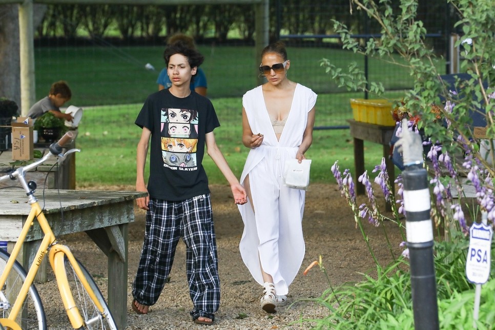 Jennifer Lopez fia, Max elképesztően hasonlít az apjára, Marc Anthonyra