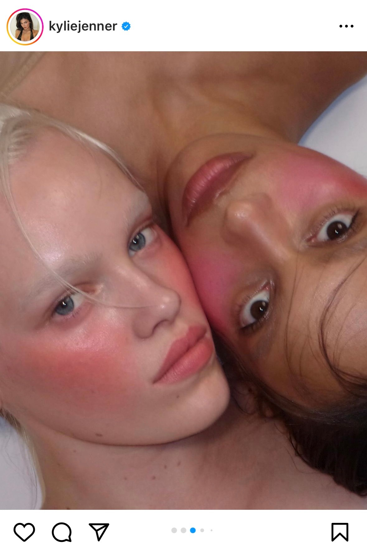 Instagram - @kyliejenner