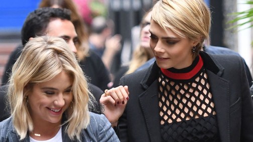 Ashley Benson és Cara Delevingne kapcsolata végre hivatalos! Vagy nem is?