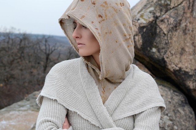 Ebben a ruhában keresnek új otthont a földlakóknak