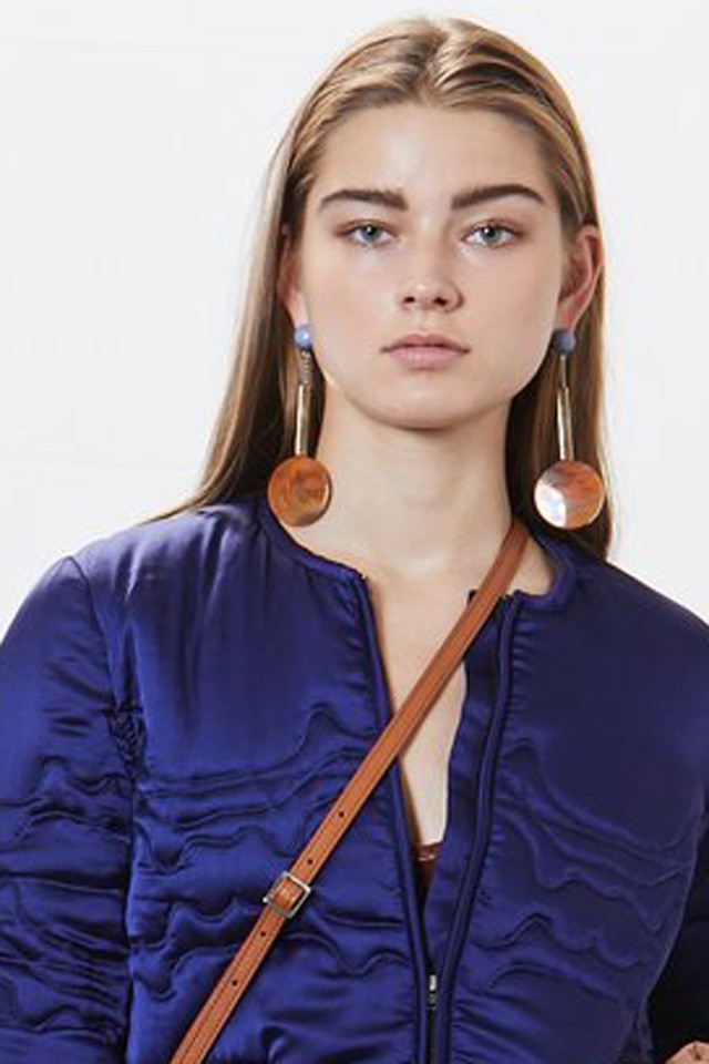 Hallottál már a hónaljszellőztető kabátról? Látnod kell!