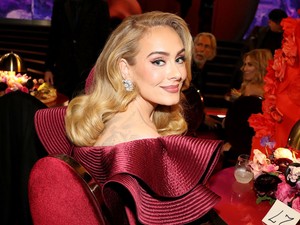 Na most kapaszkodj meg: Adele bejelentette a visszavonulását