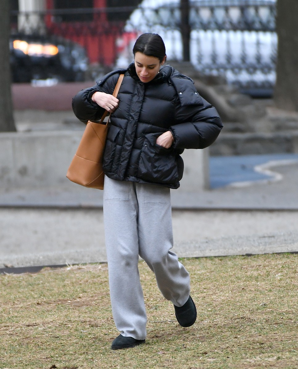 Lea Michele kényelmes, és laza párosítása a rohanós hétköznapok megmentője is lehet