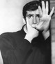 6. Norman Bates - Psycho * Miután 1957-ben Ed Gein sorozatgyilkost letartóztatták kannibalizmus, nekrofília és anyjával való zavaros kapcsolata miatt, egyre elterjedtebbek lettek a sorozatgyilkosokról szóló filmek. Norman Bates karakterét részben Gein ihlette a Psychóban.