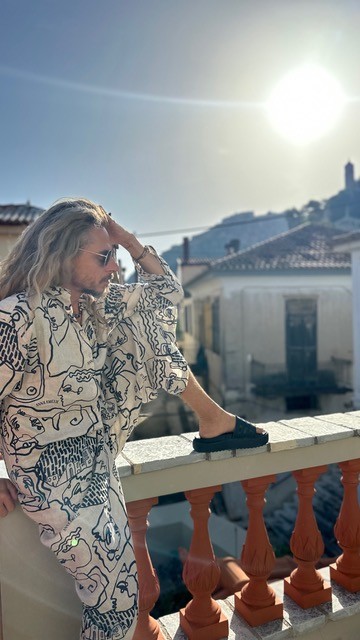 Kristóf egy 200 éves házban lelt otthonra, amit három év alatt újítottak fel párjával, Nimróddal