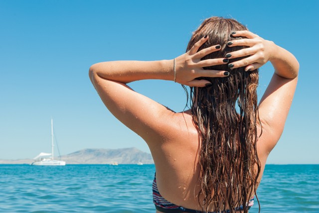 5 hiba, amit elkövetsz, amikor levegőn szárítod a hajad