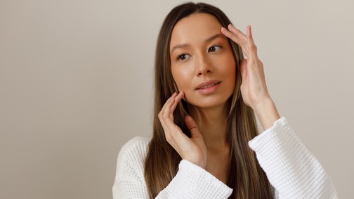 Az arcjóga gyógyítja a lelket, de vajon tényleg van anti-aging hatása? – Kipróbáltuk egy hónapig!
