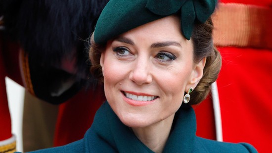 Teljesen megváltozott Katalin hercegné öltözködési stílusa: jó oka van rá Vilmos herceg feleségének, hogy így tett