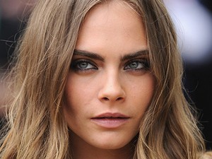 Tuti szemöldök tippek, amíg zárva tart a szépségszalon