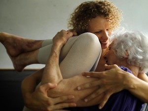 ´Inspiráló, hogy egy 95 éves nő, akitől 18 évesen mindent elvettek, nem szomorkodik´- interjú Cuhorka Emesével