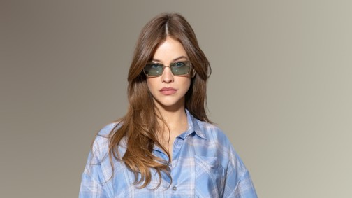 Palvin Barbara laza, farmeres szettben is sugárzó szépség, óriásit nőtt a babapocakja