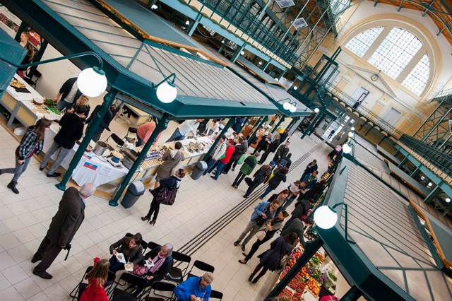 5 kedvenc helyet ajánl Londonban és Budapesten a magyar tervező