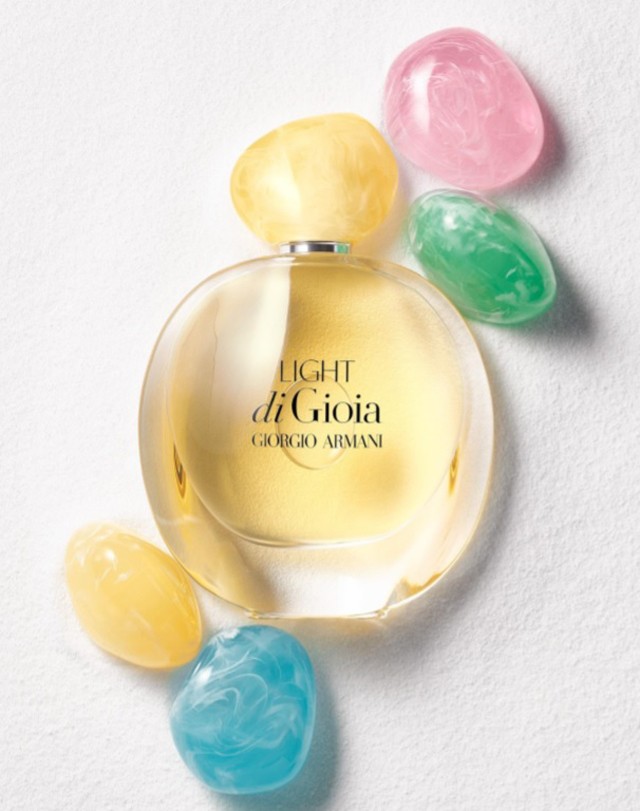 Nagyon forró! Sosem látott bikinis fotók a gyönyörű Palvin Barbiról