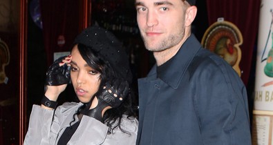 Óriási! Robert Pattinson megházasodik!