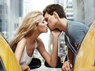 Eljegyezték a szupermodellt!