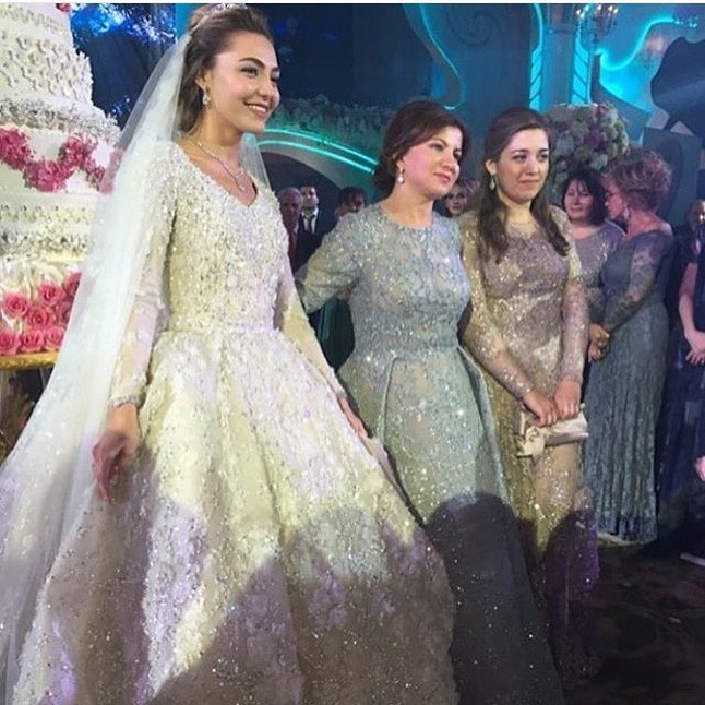 Hogy néz ki egy 1 milliárd dolláros orosz esküvő? Hát így!